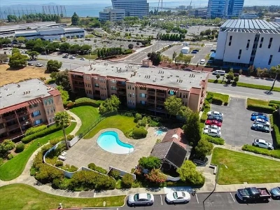 Community pool at Mariners Green